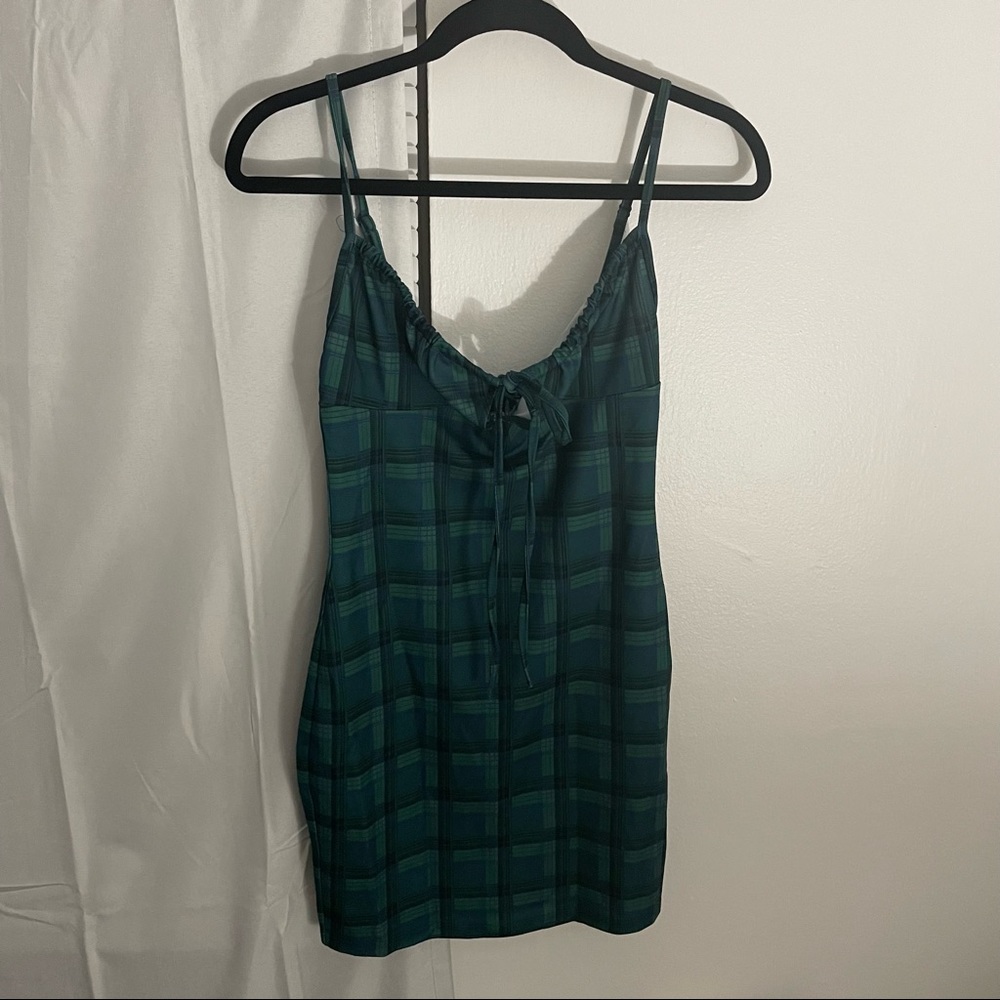 3 for 25! 🌻 Green/Blue Plaid Mini Dress 🌻 - Picture 4 of 5